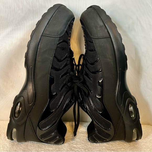 New  DYKHMILY Air Cushion Steel Toe Shoes for Men / size 13 - Picture 7 of 9